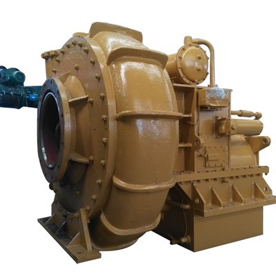 Vilken roll spelar tänderna på muddringsskopan på ett mudderverk?